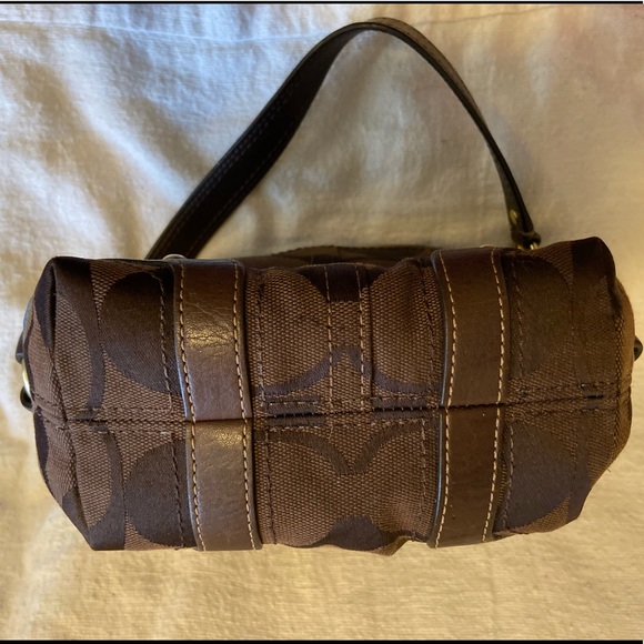 Small Dark Brown Woman’s handbag - Picture 3 of 13
